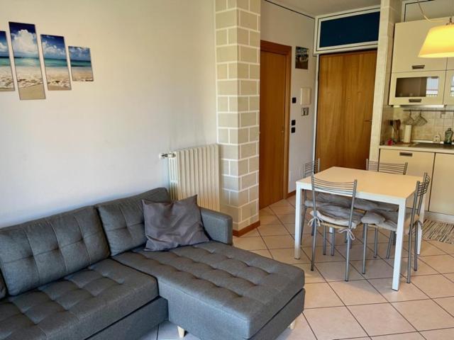 Apartment Garden Con Terrazzo E Piscina Desenzano del Garda